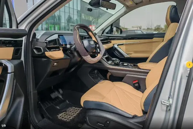 GEELY BOYUE L PREMIUM 2023