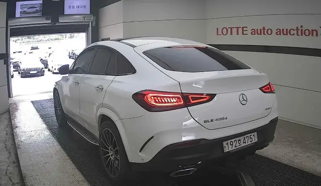 MERCEDES-BENZ GLE 400D 2022