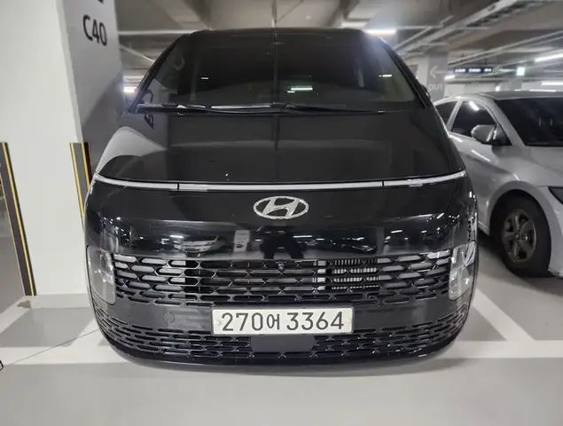 HYUNDAI STARIA LOUNGE 9 2022