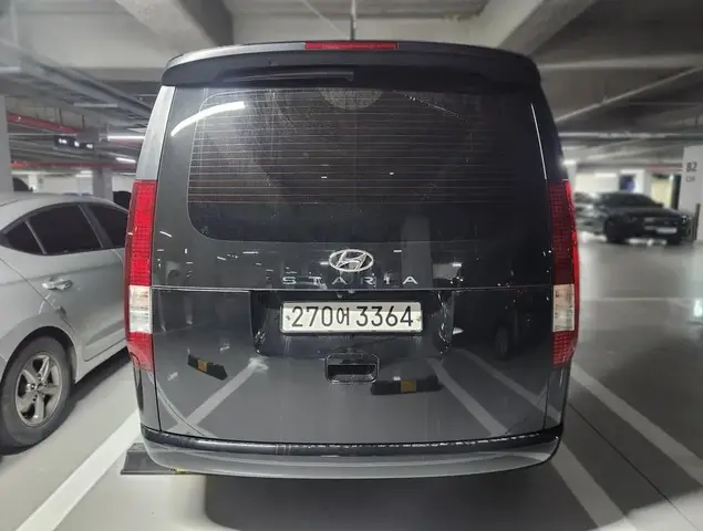 HYUNDAI STARIA LOUNGE 9 2022