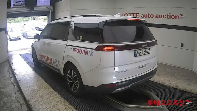 KIA CARNIVAL 2021