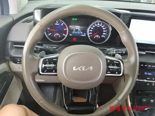 KIA CARNIVAL 2021