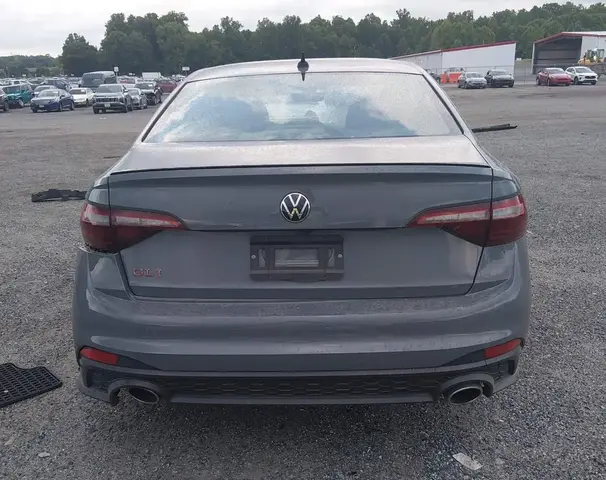 VOLKSWAGEN JETTA 2023