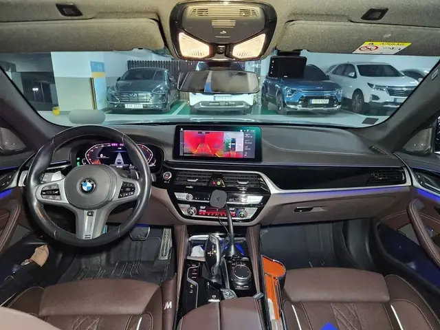BMW 530I MSPORT 2023