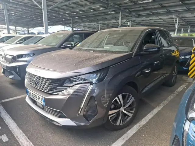 PEUGEOT 3008 2023