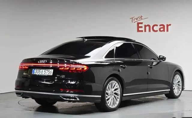 AUDI A8 D5 55 TFSI 2020