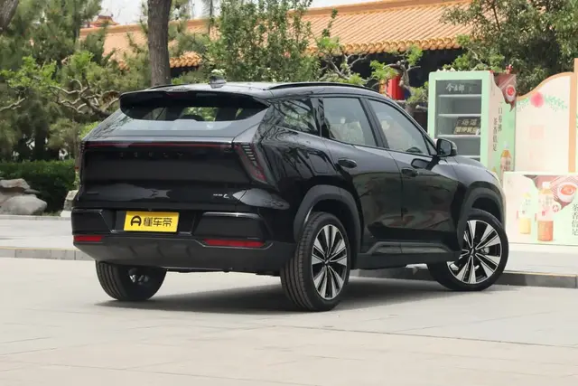 GEELY BOYUE L 2025