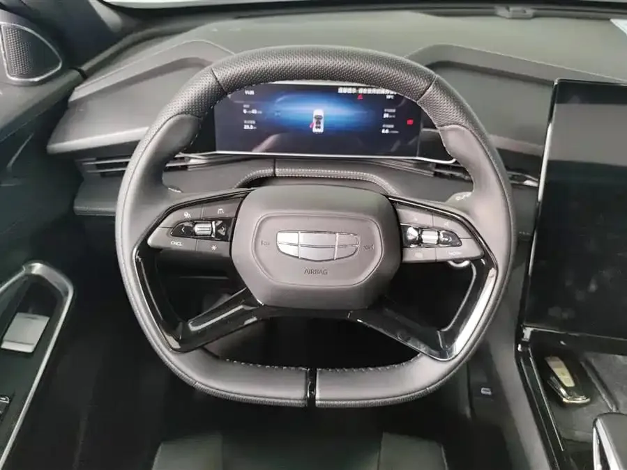 GEELY BOYUE COOL 2023