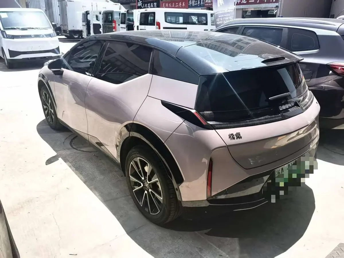 ZEEKR X 2023