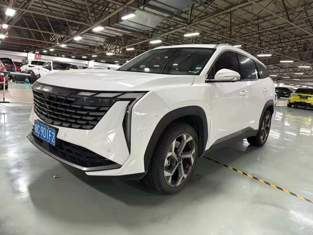 GEELY BOYUEL PREMIUM 2023