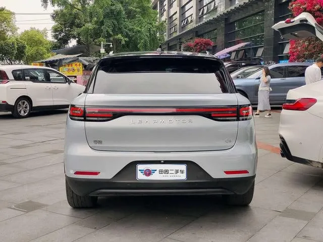 LEAPMOTOR C11 LUXURY 2021