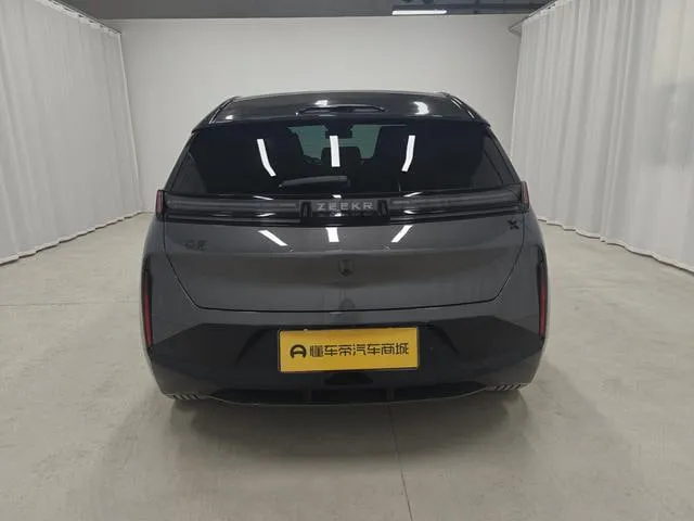 ZEEKR X 2024