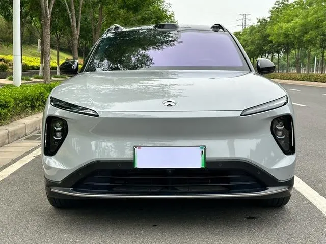 NIO ES6 2025