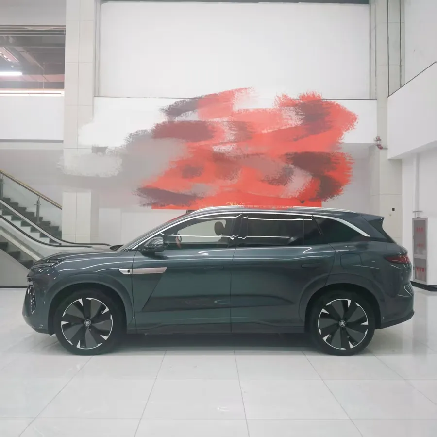 BYD TANG L EV 2025