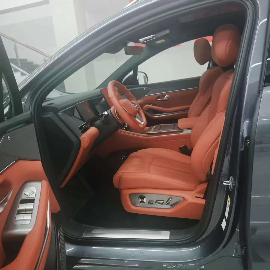BYD TANG L EV 2025