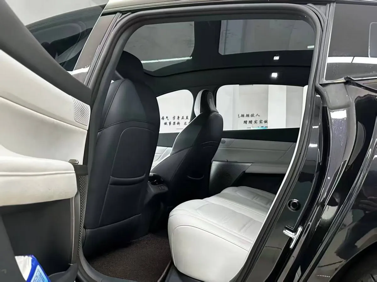 DONGFENG eπ 007 2024
