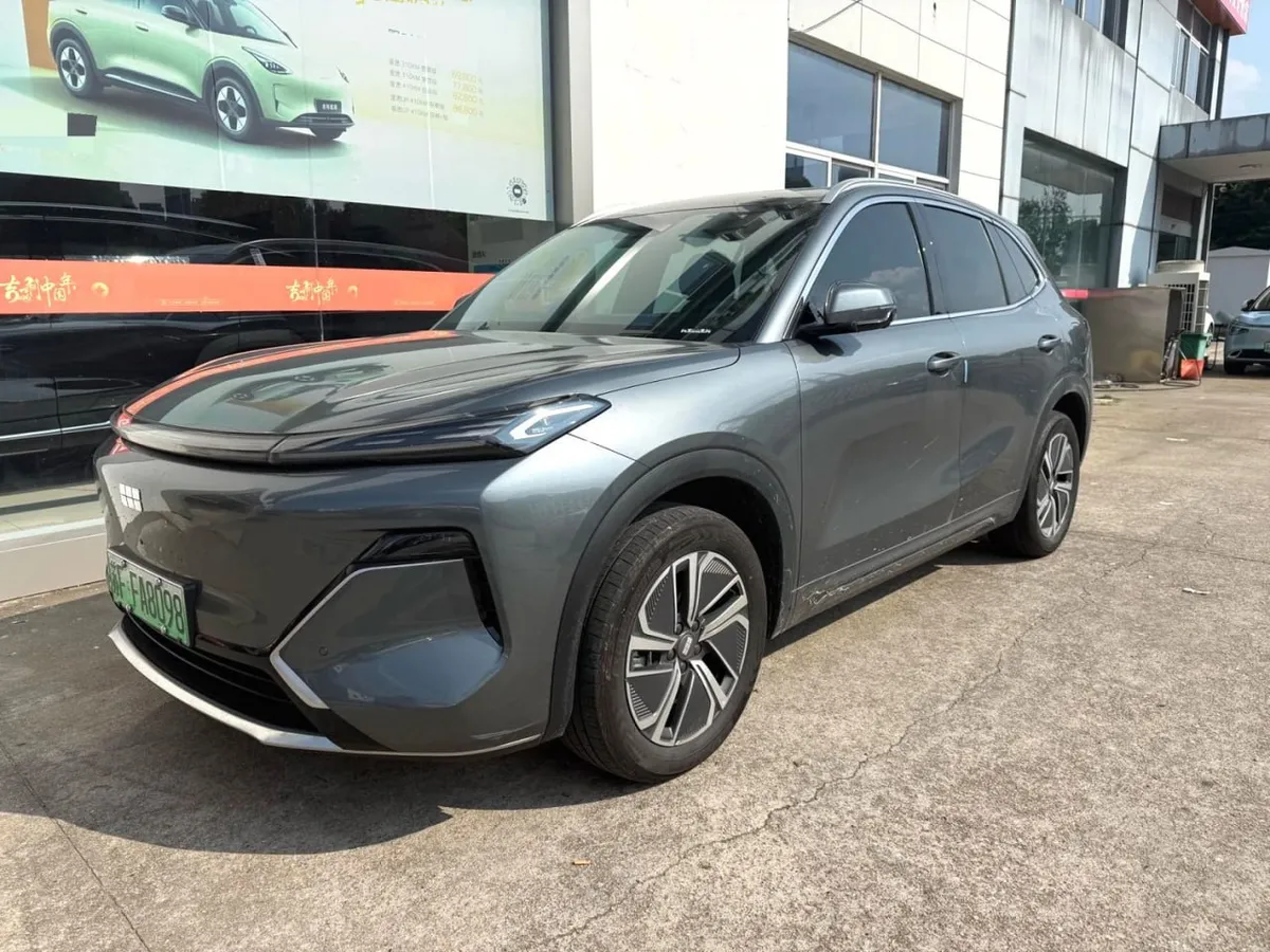 GEELY STARSHIP 7 2025