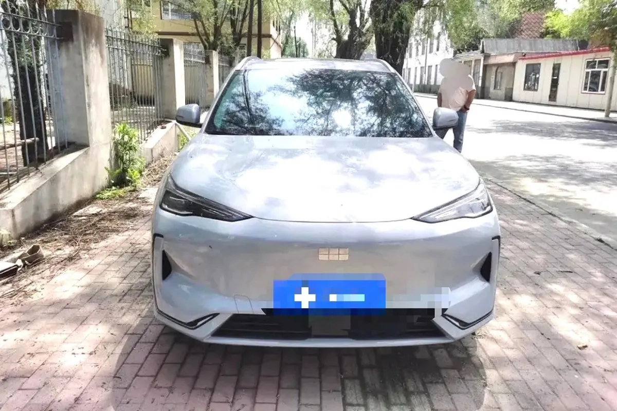 GEELY E5 2025