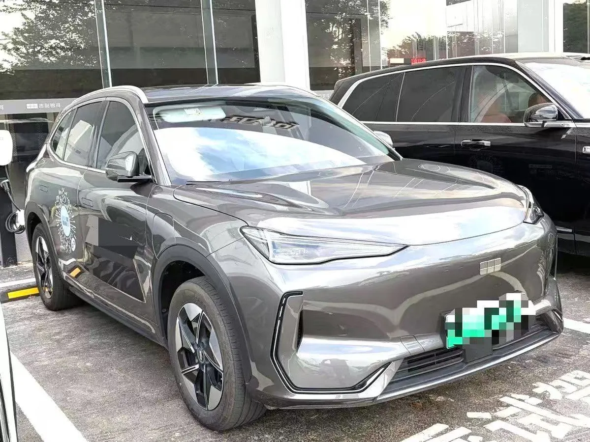 GEELY E5 2025