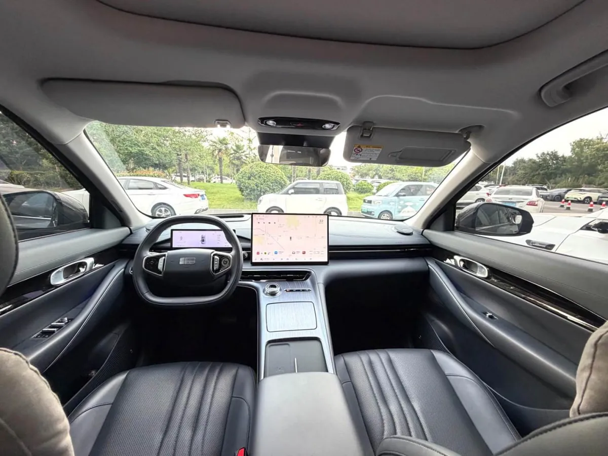 GEELY GALAXY 2026