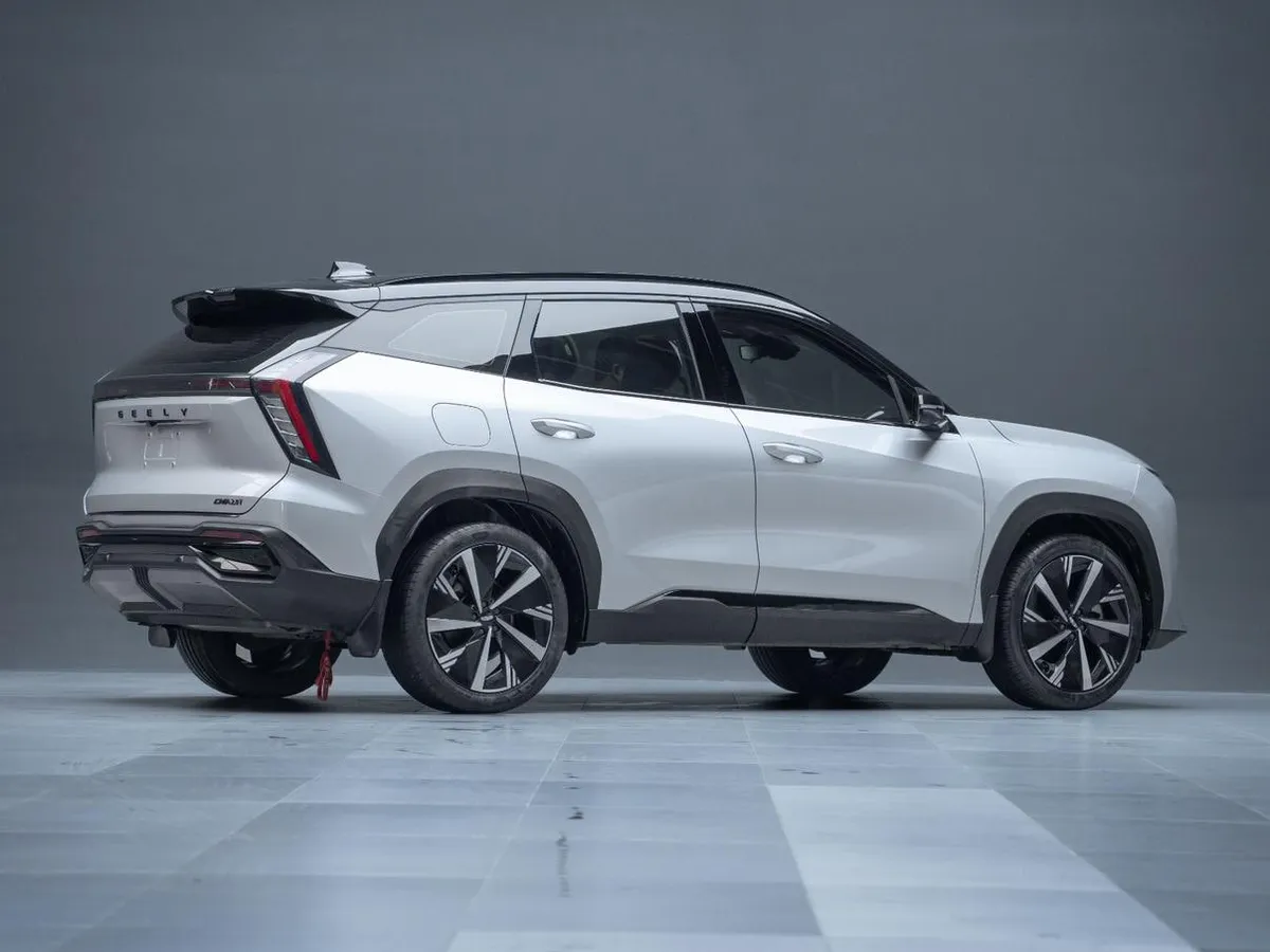 GEELY BOYUE L PREMIUM 2022
