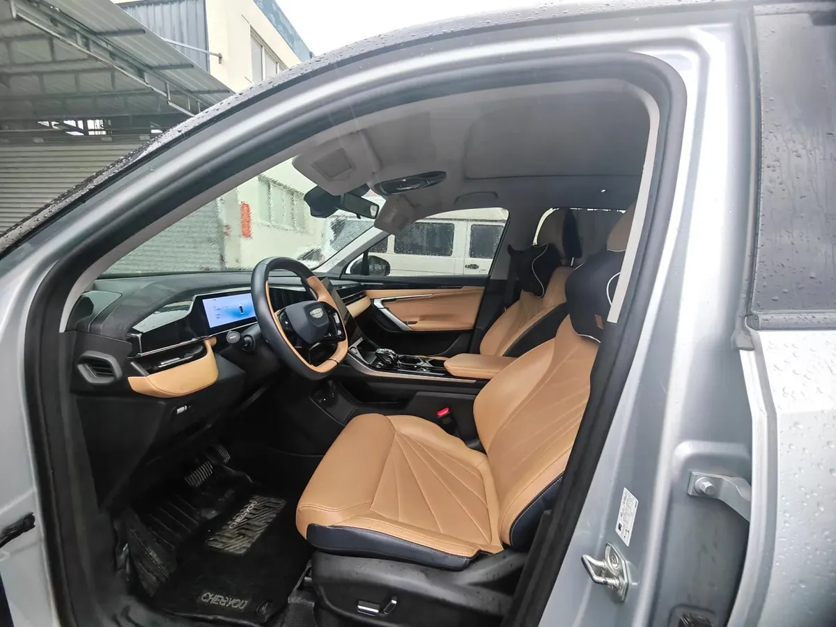 GEELY BOYUE L 2023 BOYUE L 2 2023