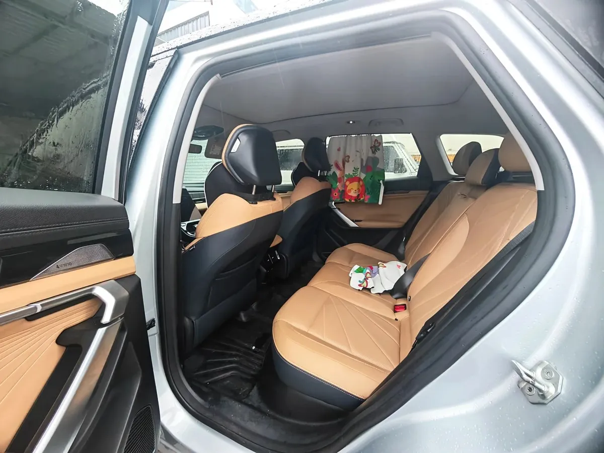 GEELY BOYUE L 2023 BOYUE L 2 2023