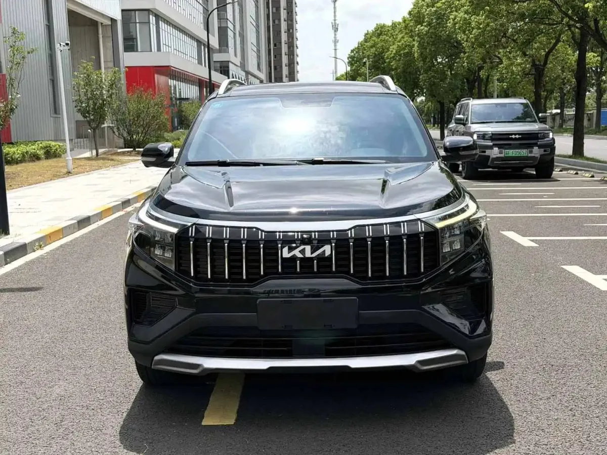 KIA SPORTAGE K5 PREMIUM 2022