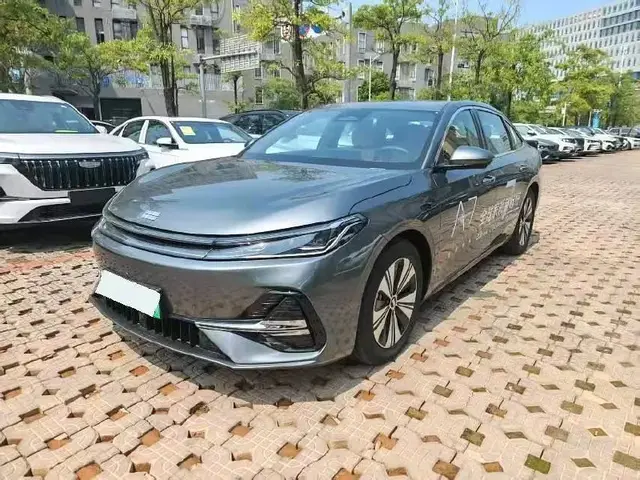 GEELY GALAXY A7 EM-I 2025