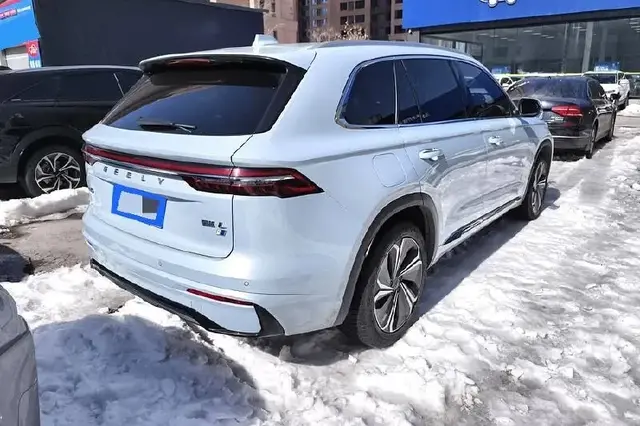 GEELY MONJARO HYBRID 2022