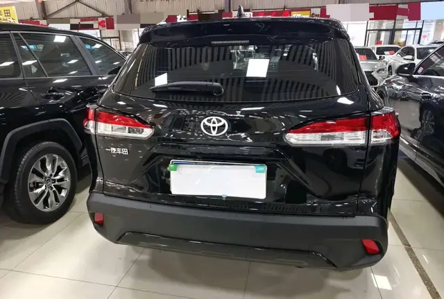 TOYOTA COROLLA CROSS 2025