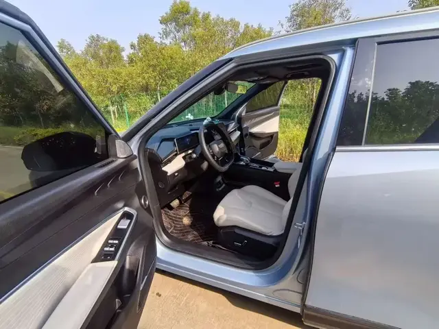 GEELY BOYUE COOL 2023