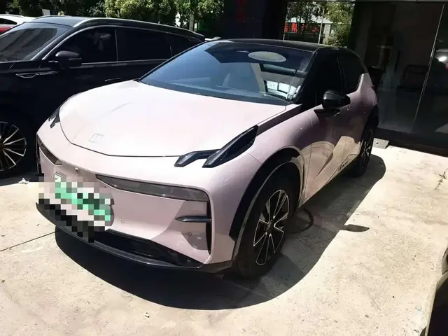 ZEEKR X 2023