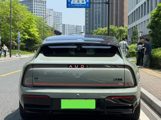 AUDI E5 SPORTBACK 2026