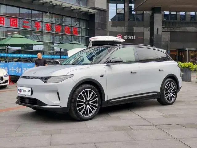 LEAPMOTOR C11 LUXURY 2021