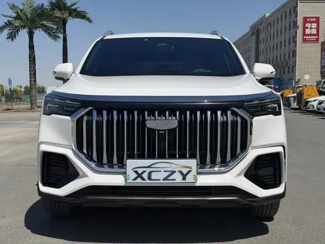 GEELY OKAVANGO 2023
