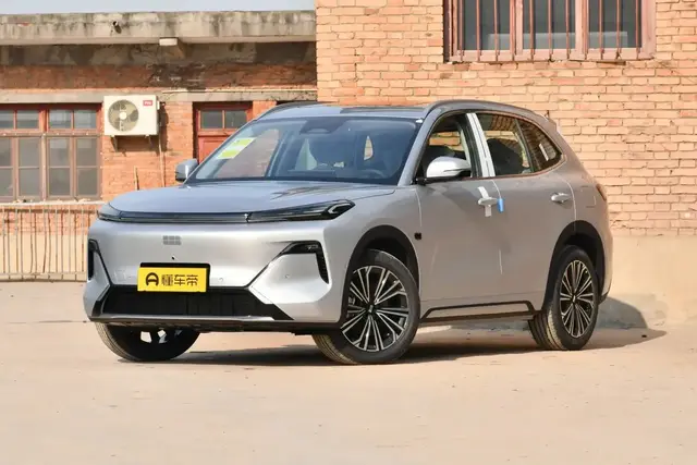 GEELY STARSHIP EM-I STARSHIP 7 EM-I 2026