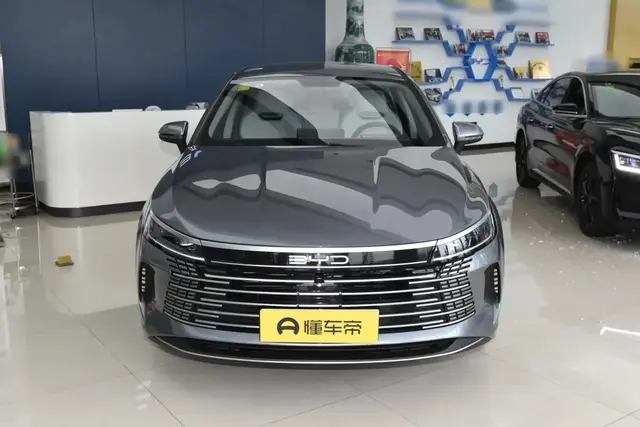 BYD DESTROYER DM-I 55KM DESTROYER 05 DM-I 55KM 2025