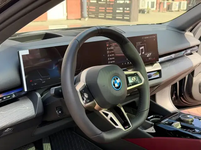 BMW I5 XDRIVE50L M SPORT 2025