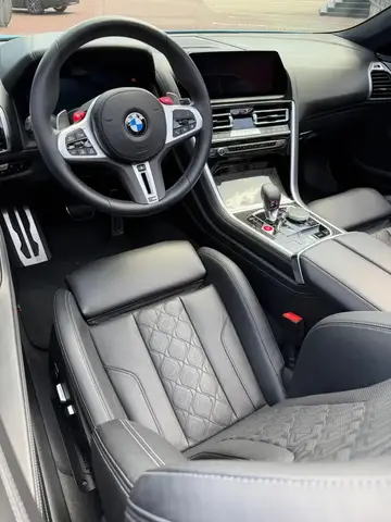 BMW M8 КАРБОН-КЕРАМИЧЕСКАЯ ТОРМОЗНАЯ СИСТЕМА BOWERS&WILKINS ДОВОДЧИКИ ДВЕРЕЙ ВСЕ АССИСТЕНТЫ ЛАЗЕРНЫЕ ФАРЫ 2019