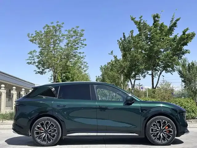 ZEEKR 7X 100KWT 2024