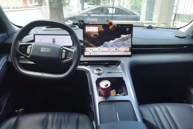 GEELY E5 2025