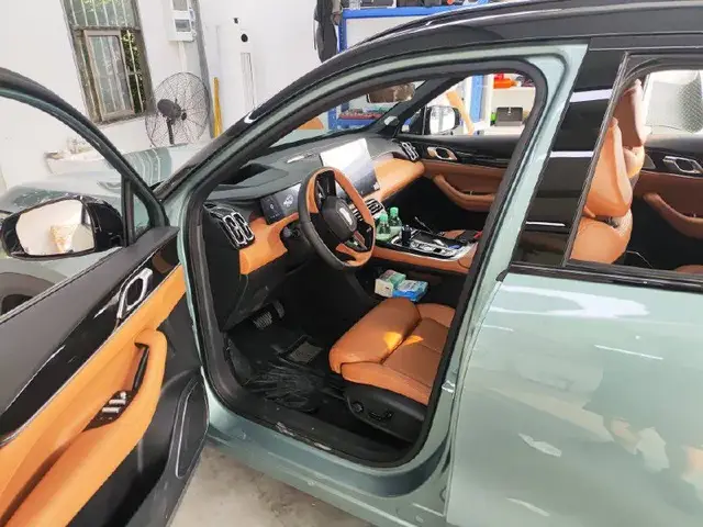 GEELY BOYUE L FOURTH GENERATION 2025