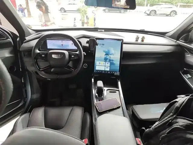 GEELY BOYUE COOL 2022