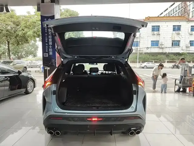 GEELY BOYUE COOL 2022