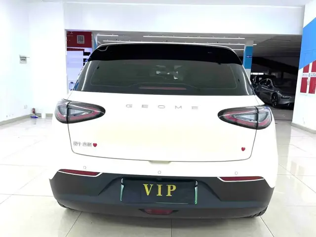 GEELY STARWISH 2025