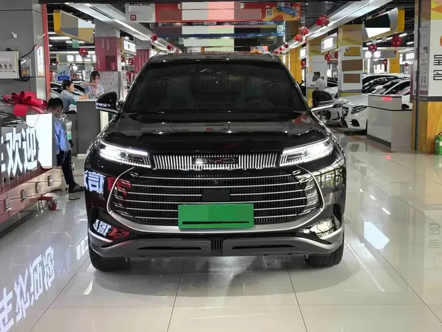 BYD FRIGATE PRESTIGE 2023