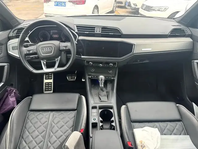 AUDI Q3 2024 Q3 2 2024