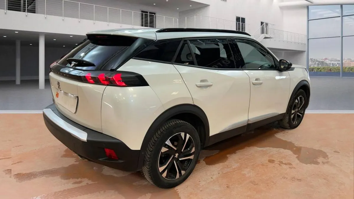 PEUGEOT 2008 BLUEHDI 130 S 2023