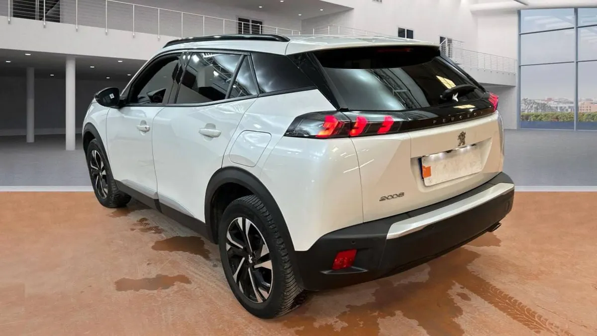 PEUGEOT 2008 BLUEHDI 130 S 2023